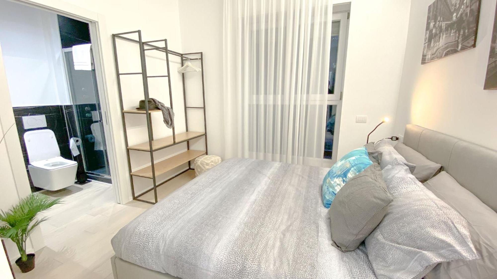 Cardano Suite - 5 Min From Central Station Milaan Buitenkant foto