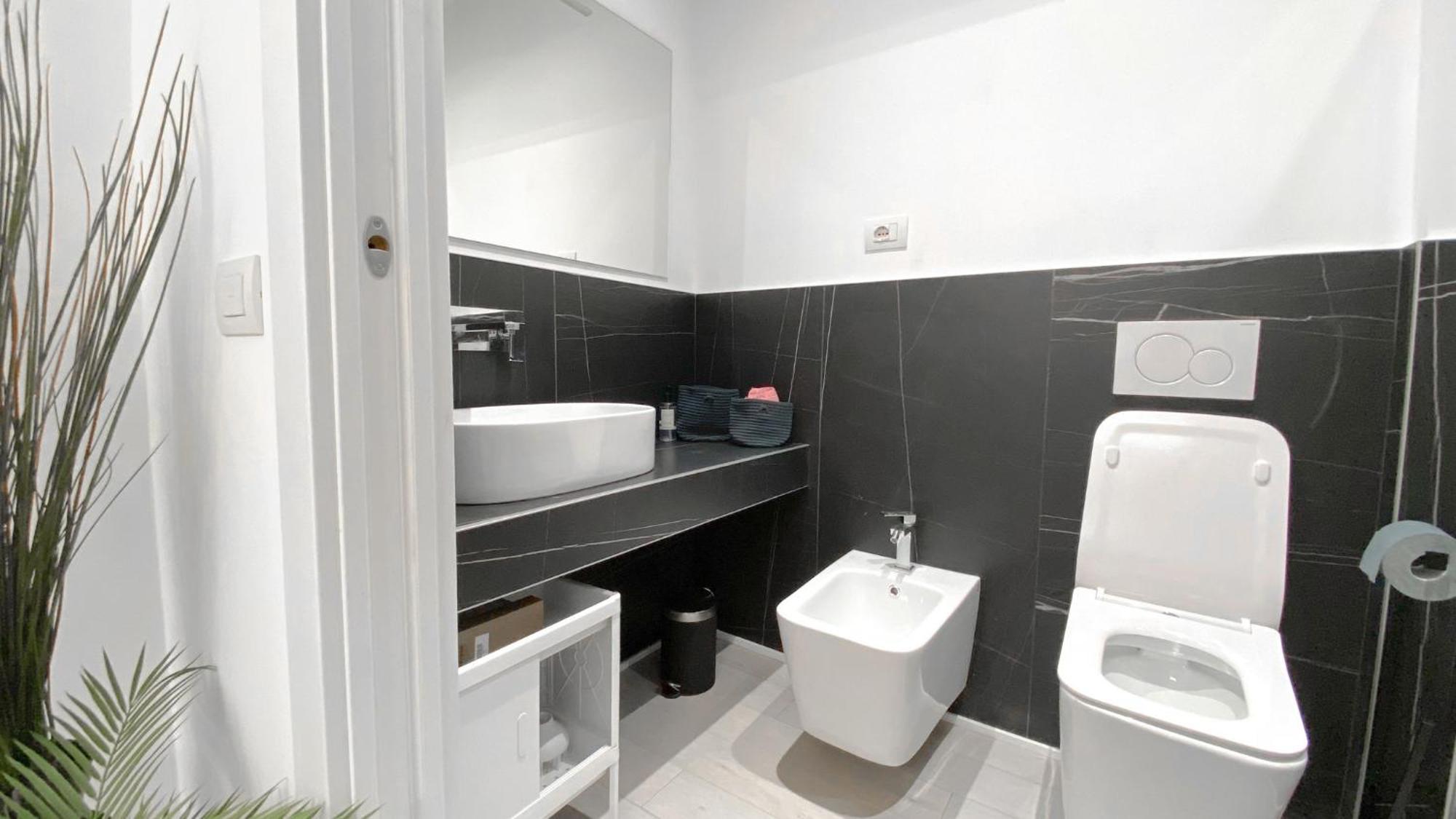 Cardano Suite - 5 Min From Central Station Milaan Buitenkant foto